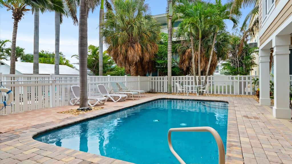 Beachview balconies with pool, steps from the beach