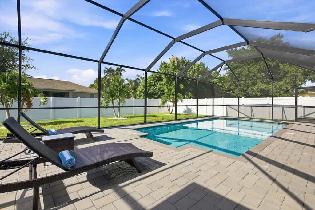 Only Comfort - Private Pool & Patio