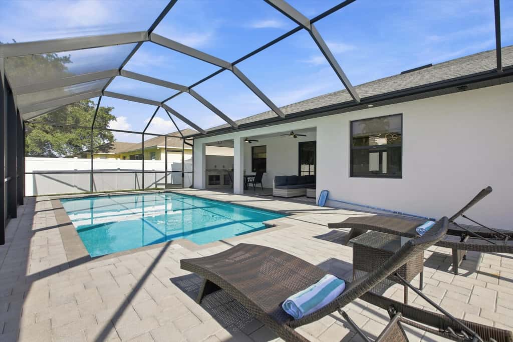 Only Comfort - Private Pool & Patio