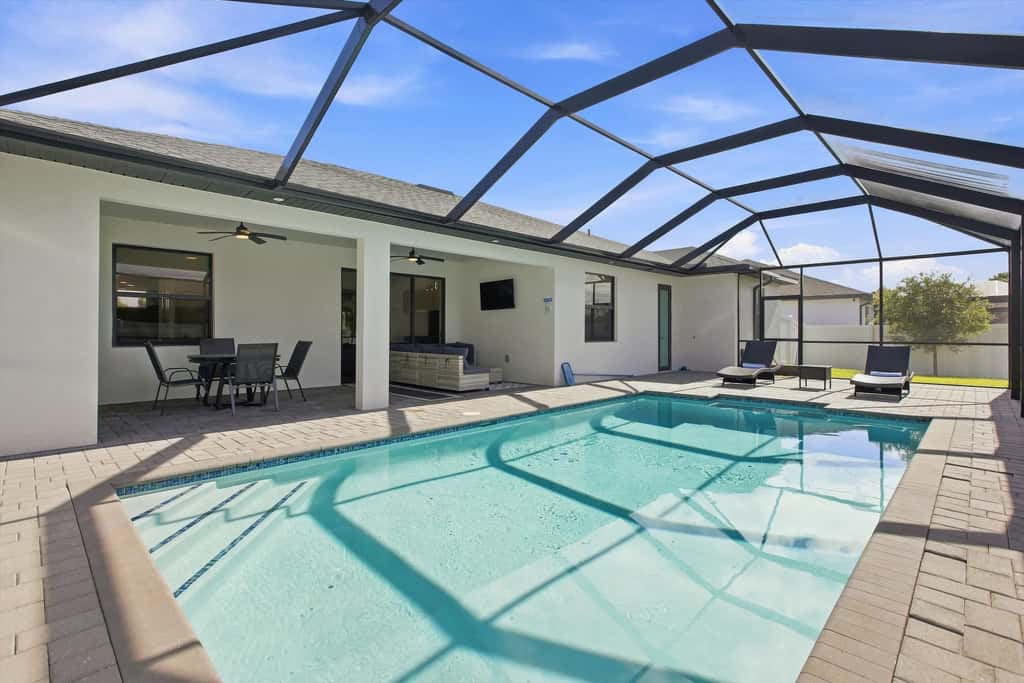 Only Comfort - Private Pool & Patio