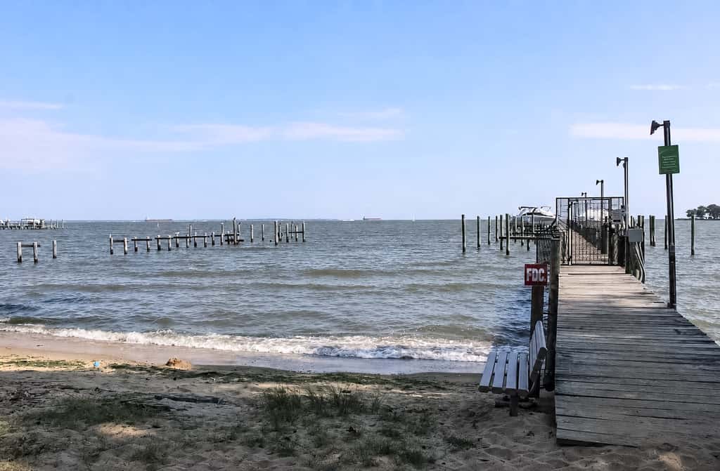 Getaway on the Bay