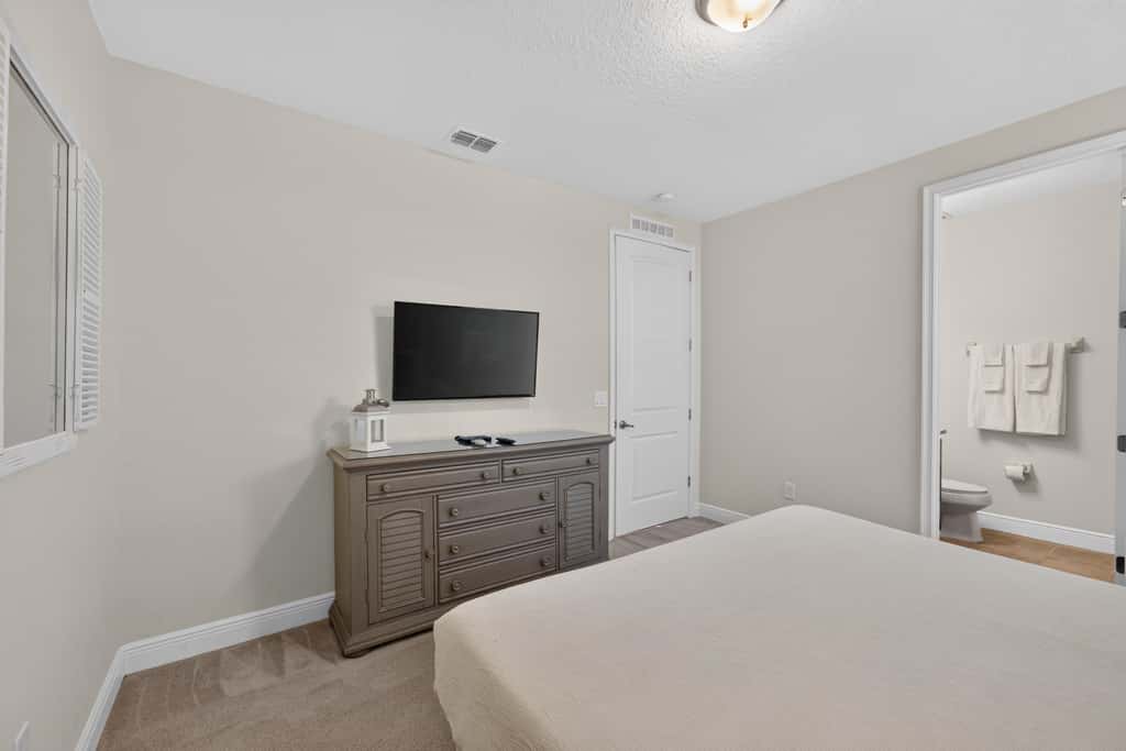 The Ocean Breeze Lux Retreat