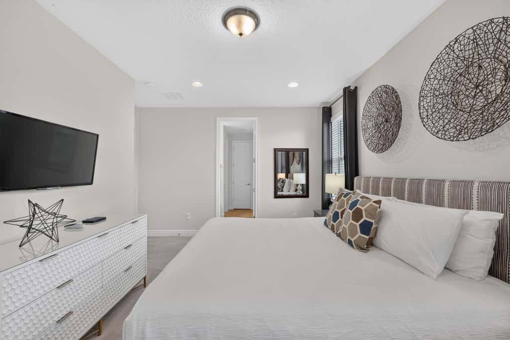 The Ocean Breeze Lux Retreat