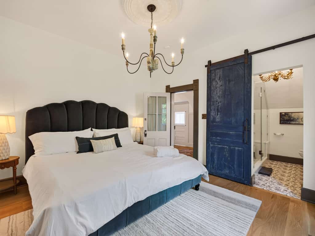 Historic Manor w/ Hidden Speakeasy, 3BR/2.5BA