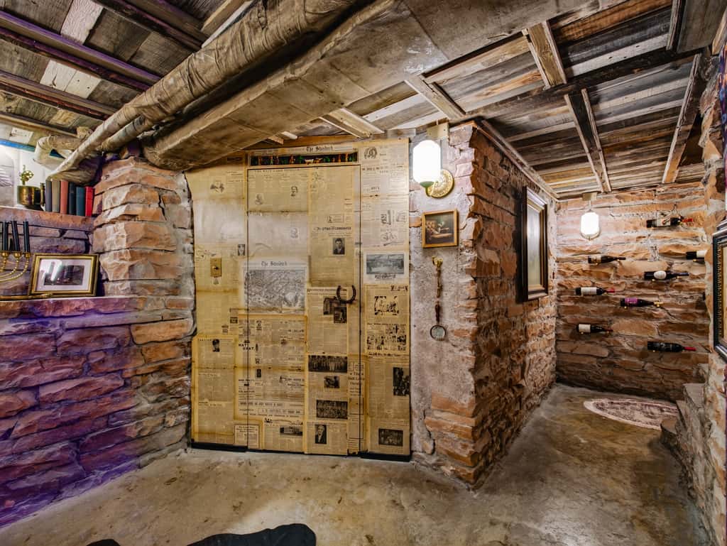 The Compound