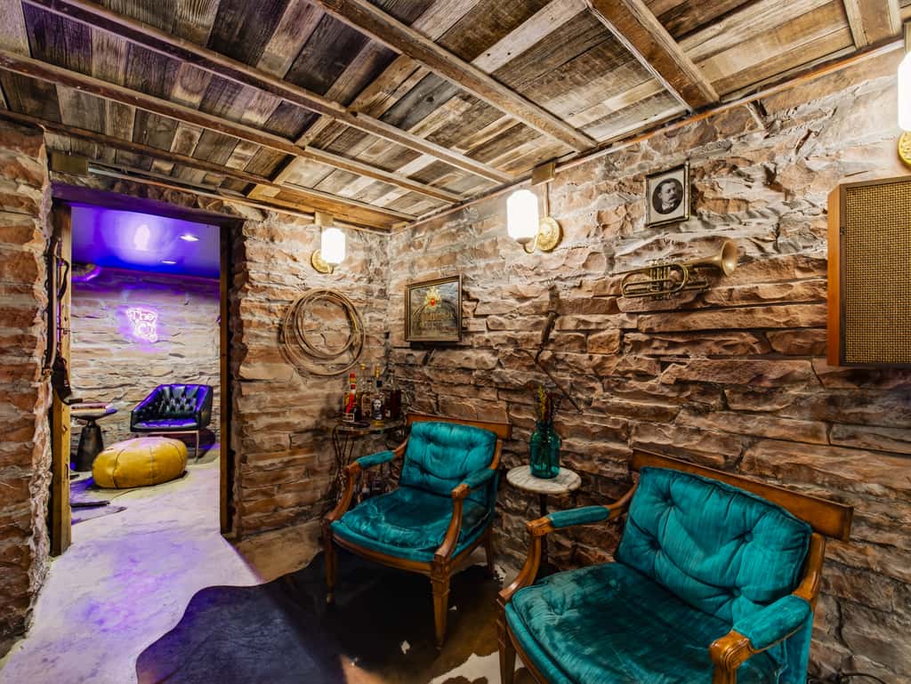 The Compound