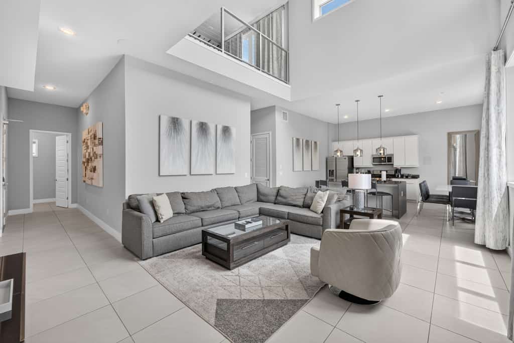 5BR Reunion Resort condo with elevator and share pools