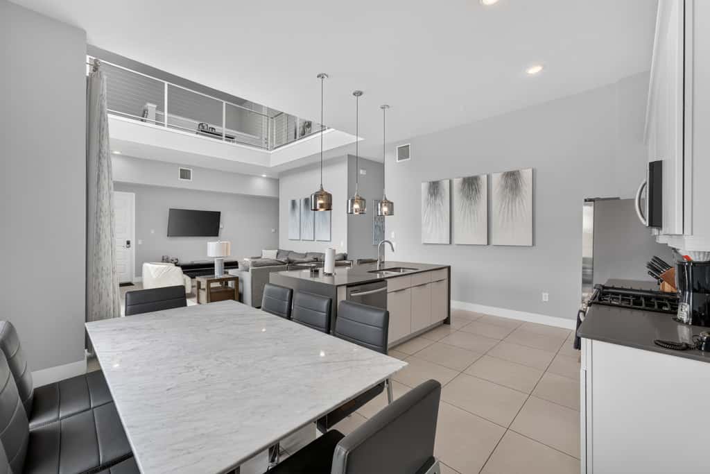 Modern Duplex at Reunion