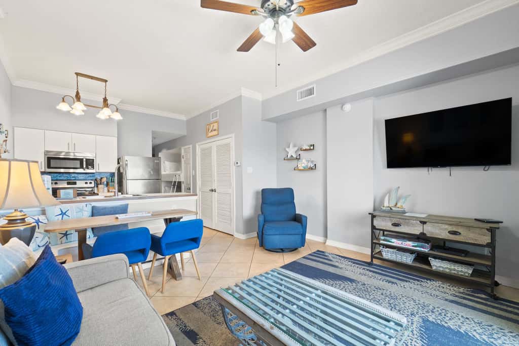 Gulf-Front Condo with Pool, Hot Tub & Sauna 