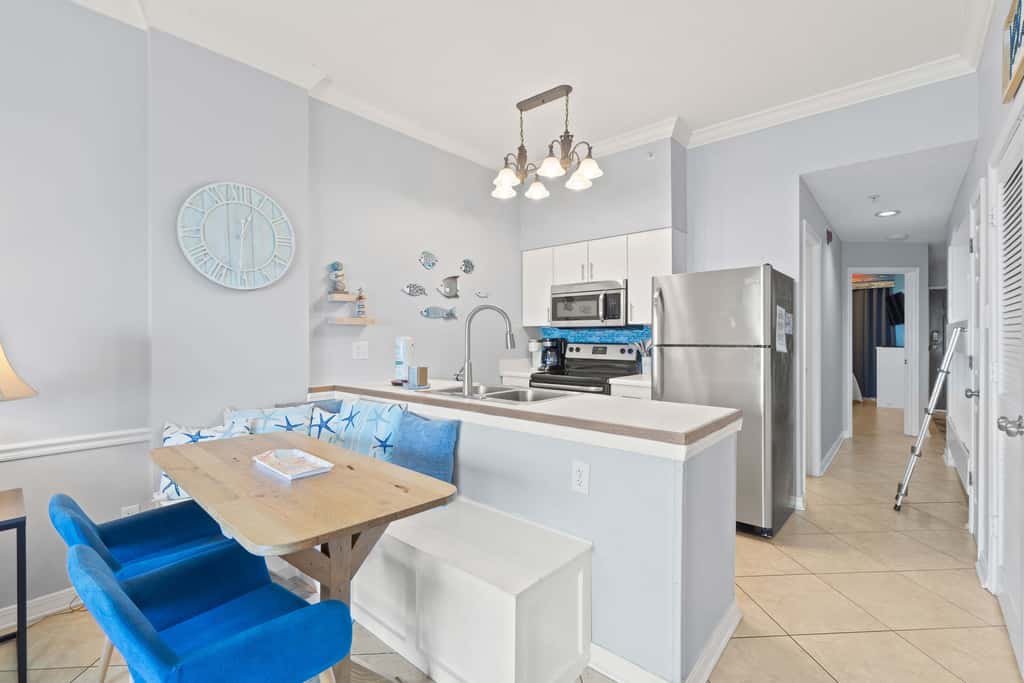 Gulf-Front Condo with Pool, Hot Tub & Sauna 