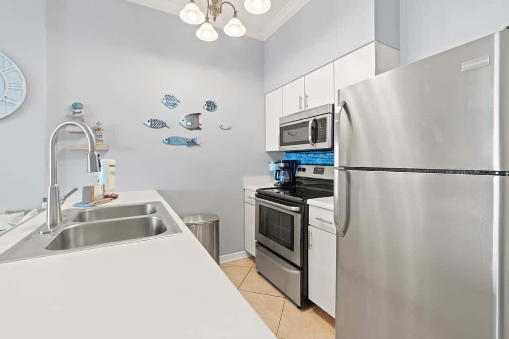 Gulf-Front Condo with Pool, Hot Tub & Sauna 