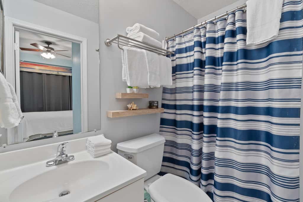 Gulf-Front Condo with Pool, Hot Tub & Sauna 