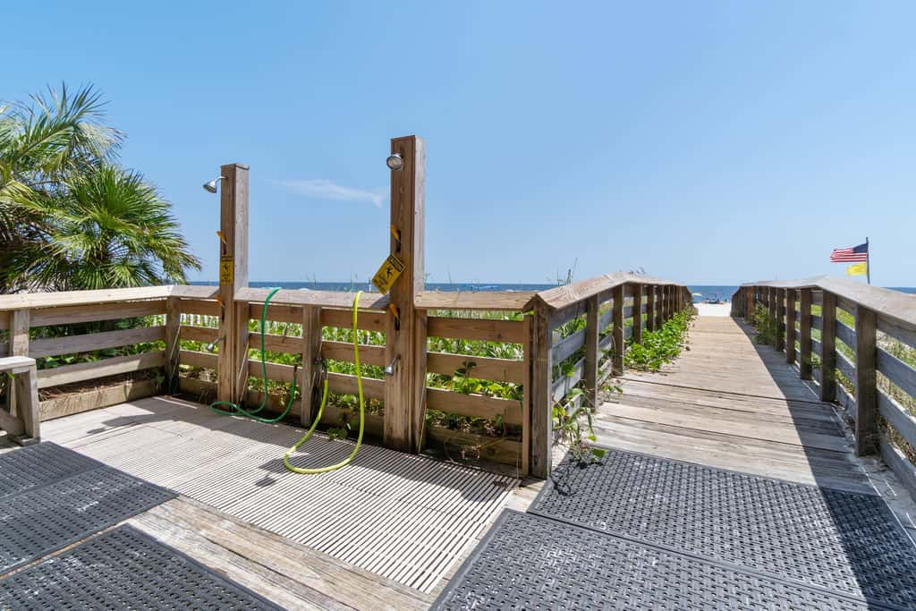 Gulf-Front Condo with Pool, Hot Tub & Sauna 