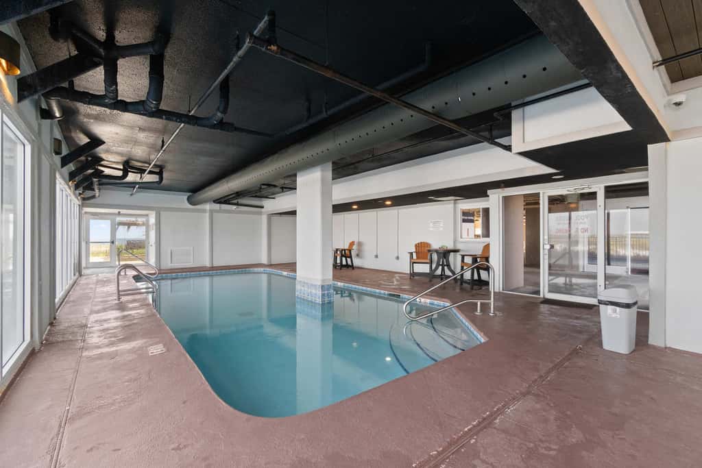 Gulf-Front Condo with Pool, Hot Tub & Sauna 