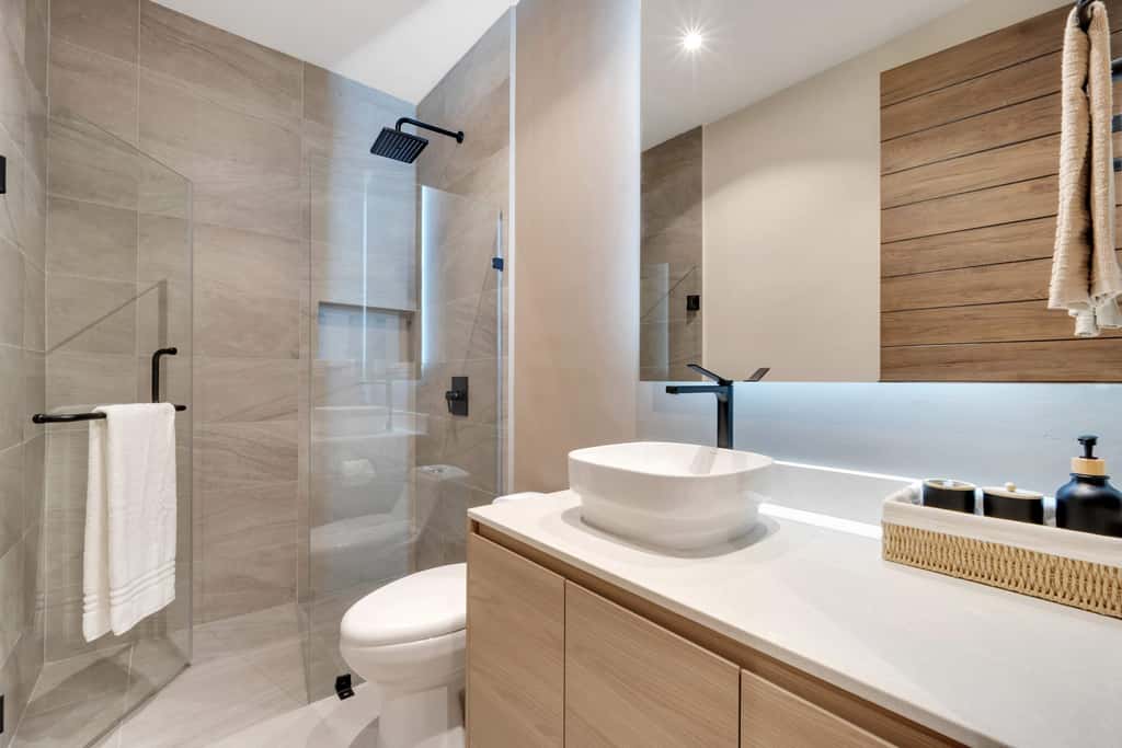 Stunning brand new 3 Bdr Condo in VistaVela Sunset