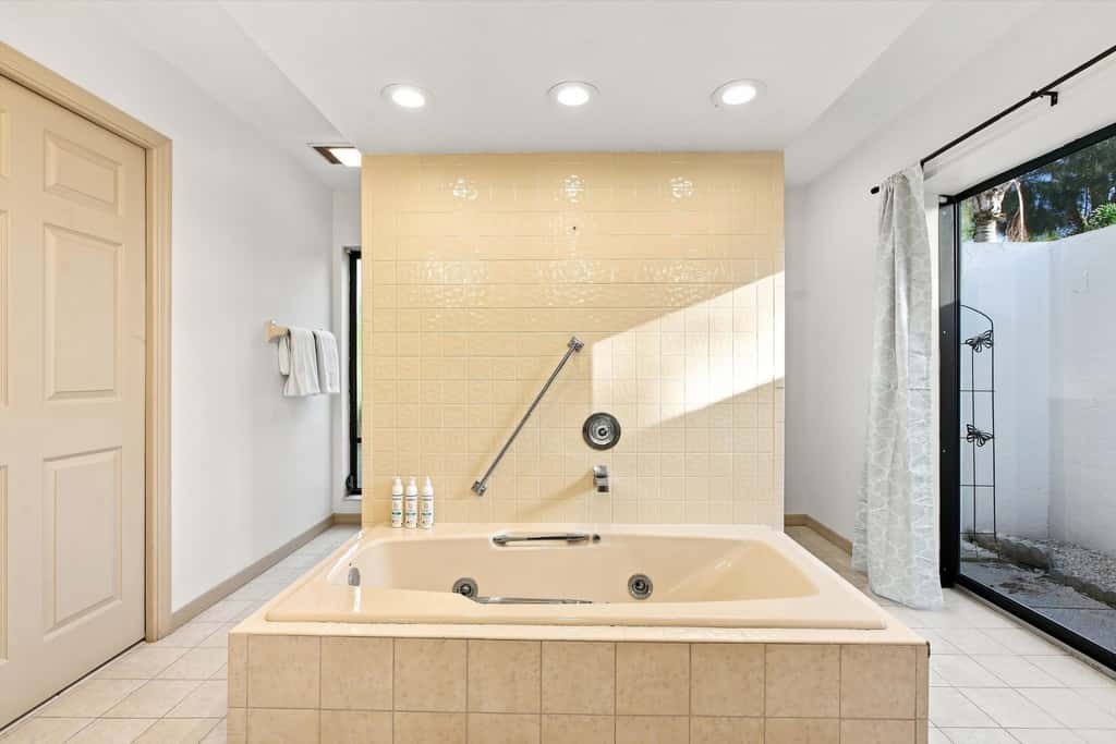 Rivers Residence - Private Pool & Patio