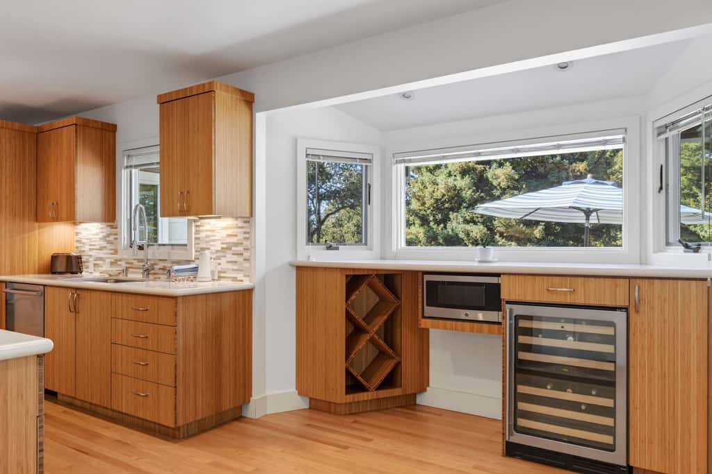 The Gravenstein - Sebastopol Orchard Retreat with Hot Tub