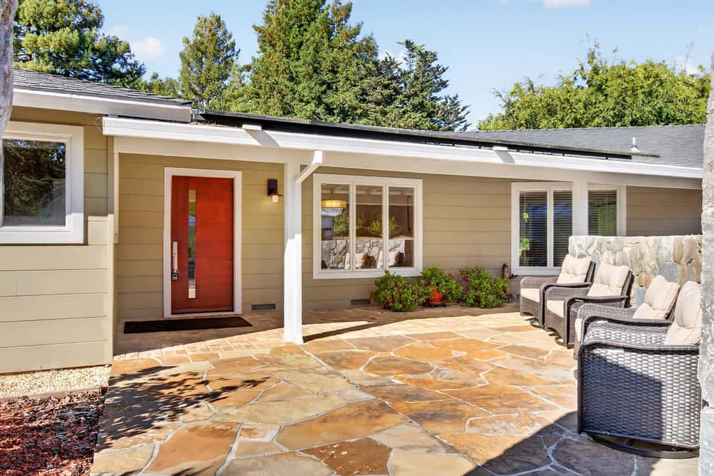 The Gravenstein - Sebastopol Orchard Retreat with Hot Tub