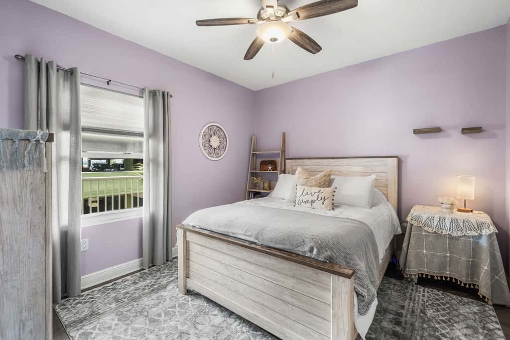 Gulf View Condo with Shared Pool & Beach Access 