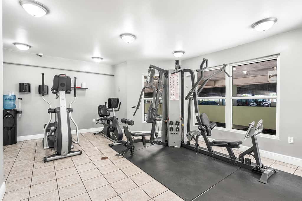 Gulf View Condo with Shared Pool & Beach Access 