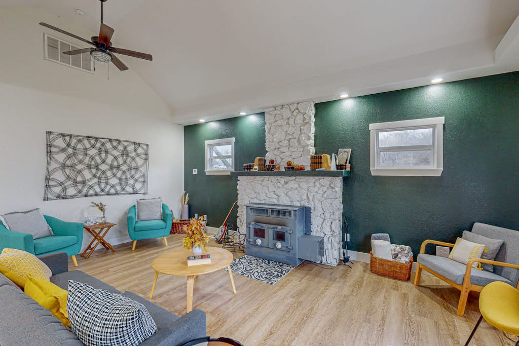 Whispering Trails Retreat
