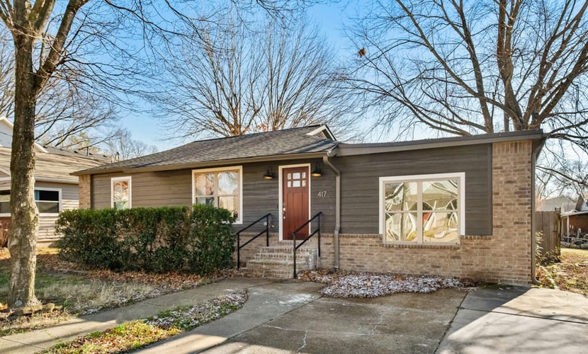 Fully remodeled downtown home with enclosed yard, fireplace, game room & deck