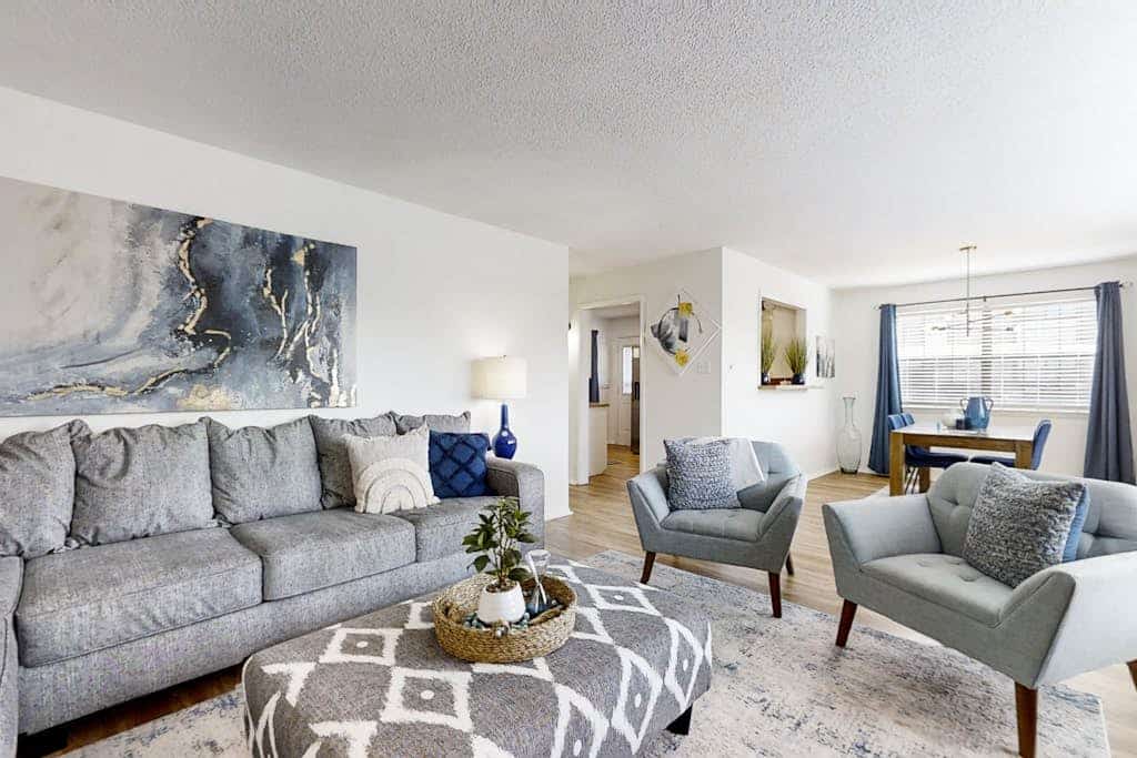 Exquisite Condo with Designer Interiors Near Oaklawn Race Track