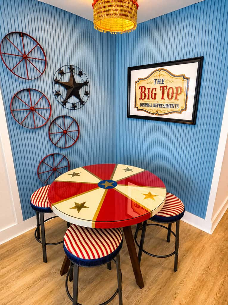 Circus-Themed Oceanfront Condo! Yachtsman 1001