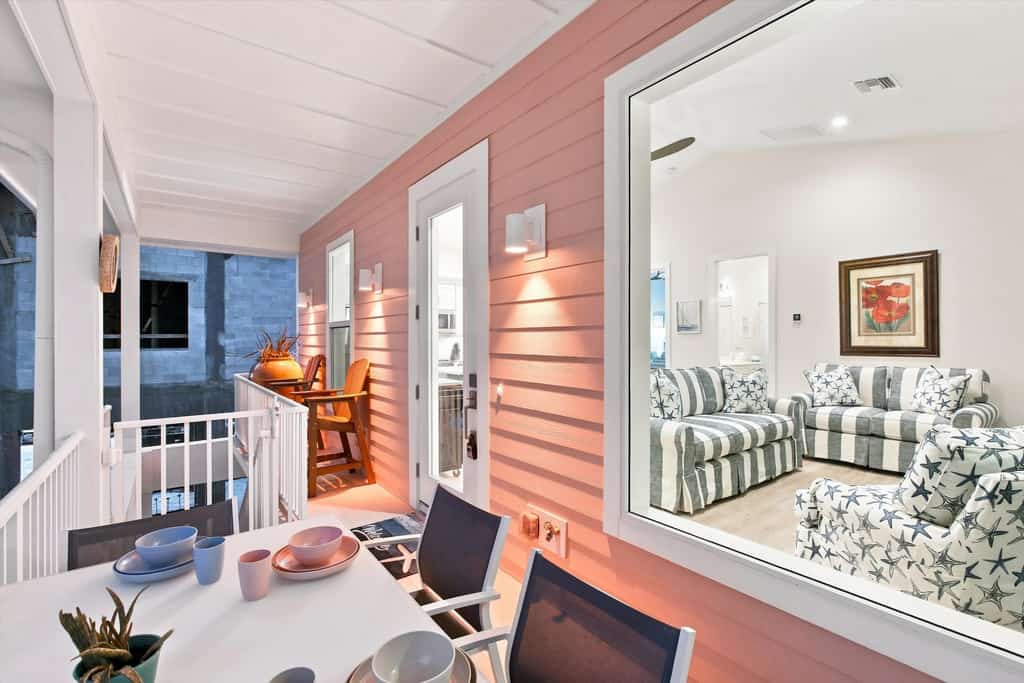 Welcome to Island Hop, a charming Fort Myers Beach getaway just steps from the beach. With beach views, sea views, a private backyard, and space for up to six guests, this home makes it easy to enjoy the coast at your own pace. Relax outdoors, gather for meals, or head out for fishing, cycling, and shopping nearby.
