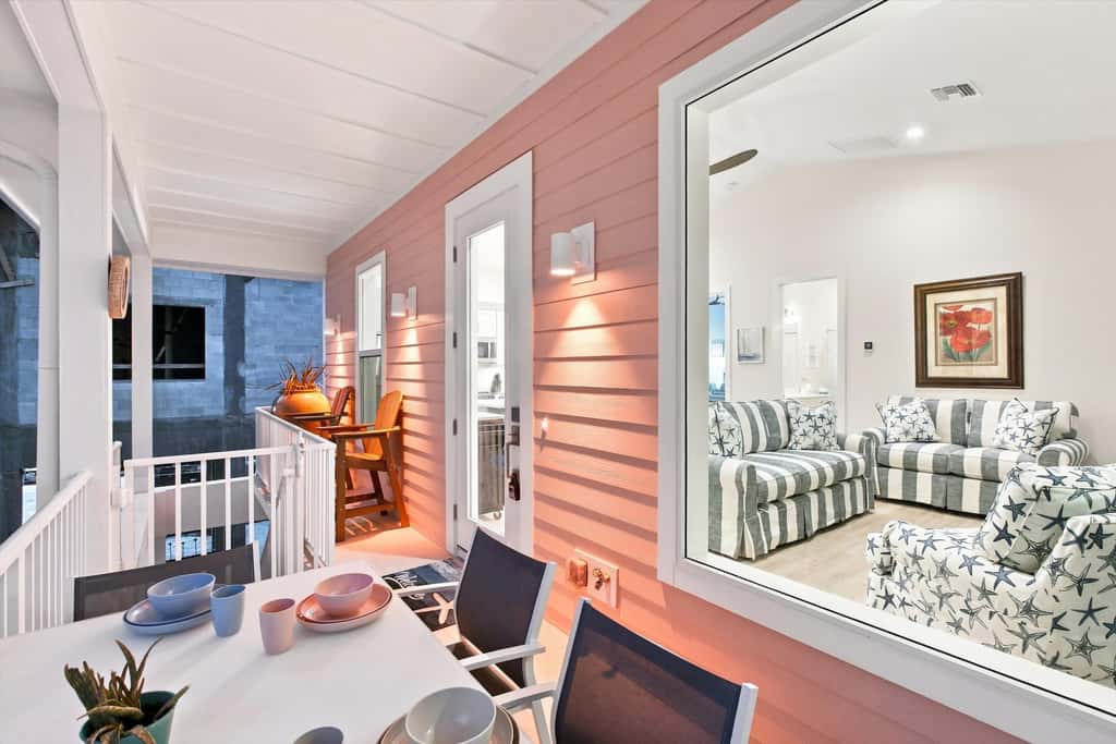 Island Hop - Steps From Fort Myers Beach