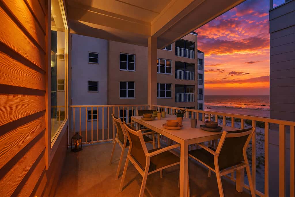Island Hop - Steps From Fort Myers Beach