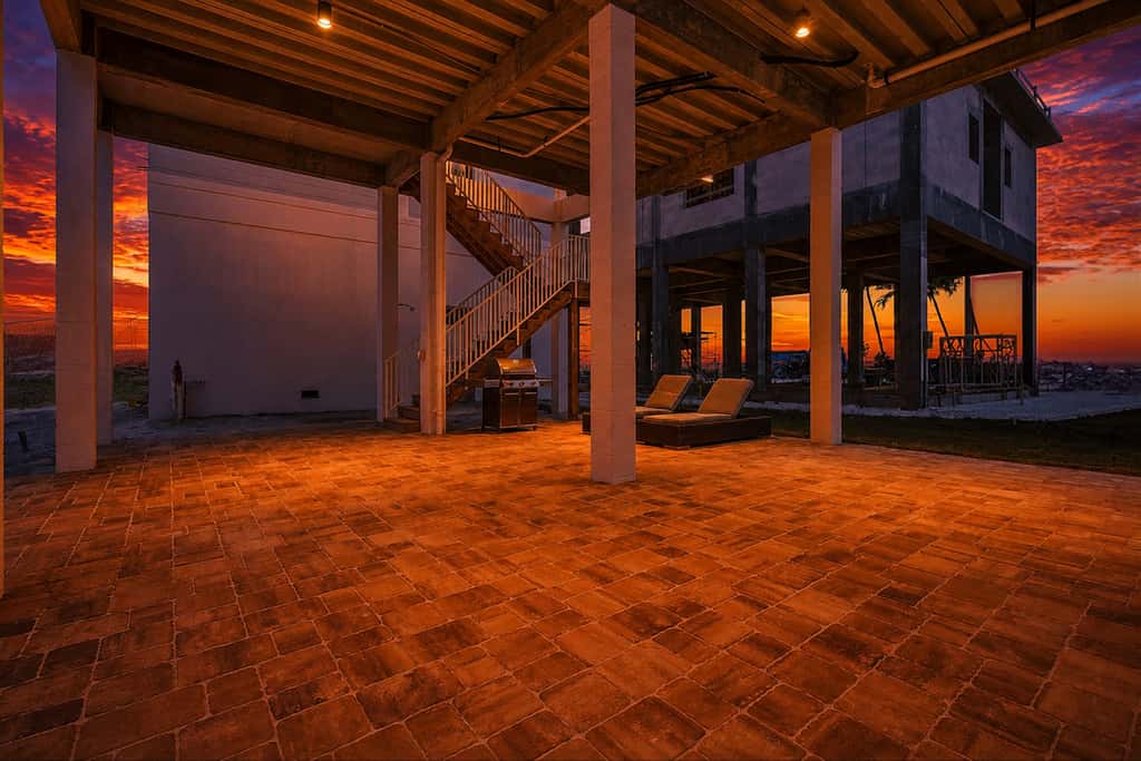 Island Hop - Steps From Fort Myers Beach