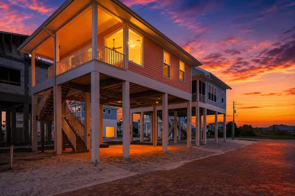 Island Hop - Steps From Fort Myers Beach