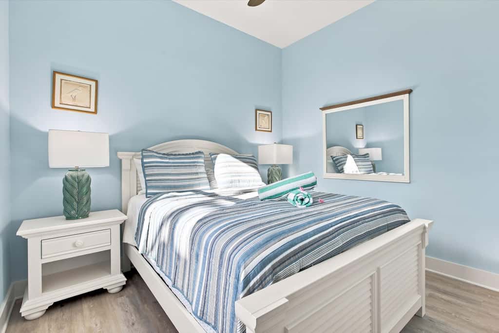 Island Hop - Steps From Fort Myers Beach