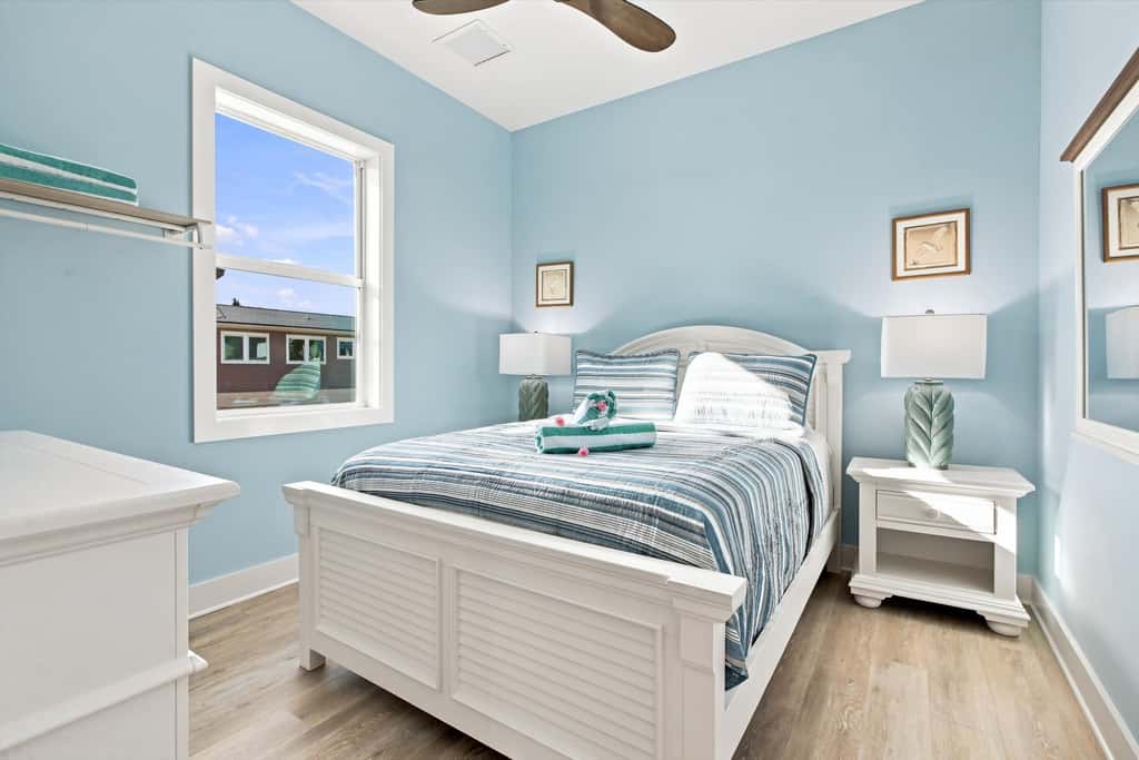 Island Hop - Steps From Fort Myers Beach