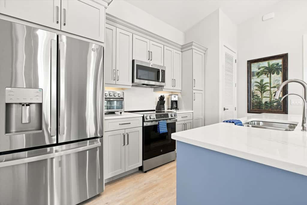Island Hop - Steps From Fort Myers Beach