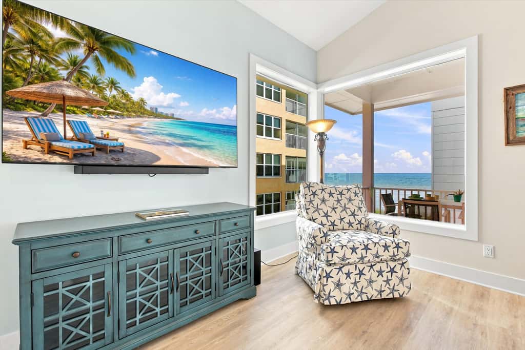 Island Hop - Steps From Fort Myers Beach