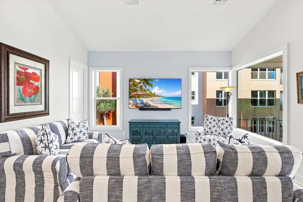 Island Hop - Steps From Fort Myers Beach