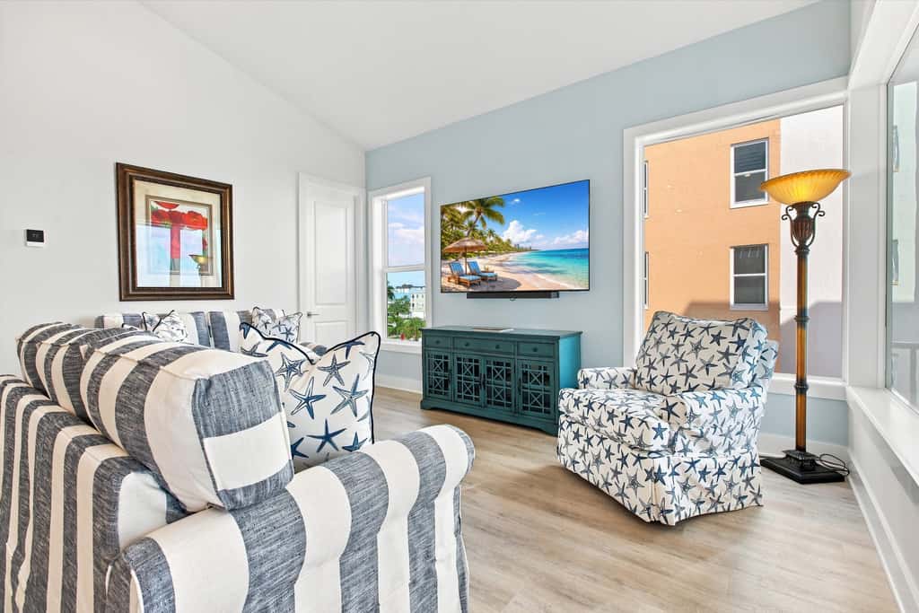 Island Hop - Steps From Fort Myers Beach