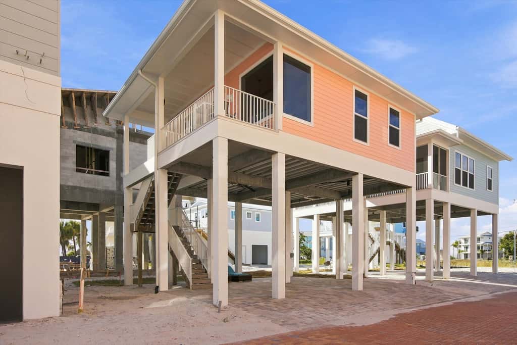 Island Hop - Steps From Fort Myers Beach