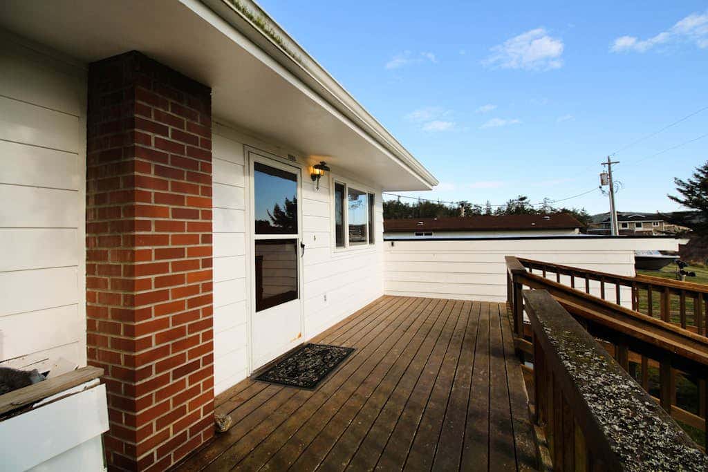 Escape to this Waterfront Lopez Island Retreat with Panoramic Ocean Views