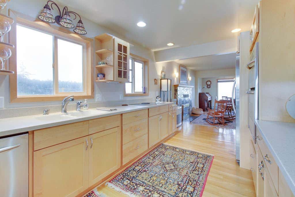 Escape to this Waterfront Lopez Island Retreat with Panoramic Ocean Views