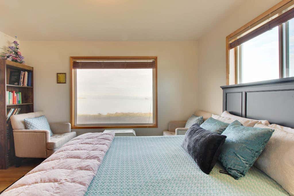 Escape to this Waterfront Lopez Island Retreat with Panoramic Ocean Views