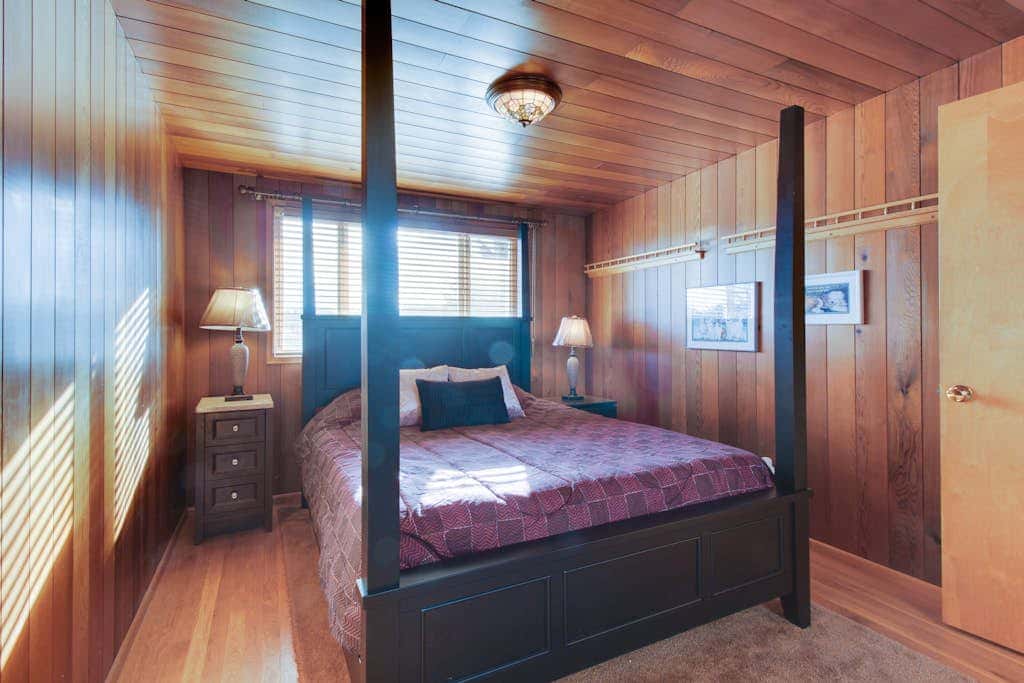 Escape to this Waterfront Lopez Island Retreat with Panoramic Ocean Views