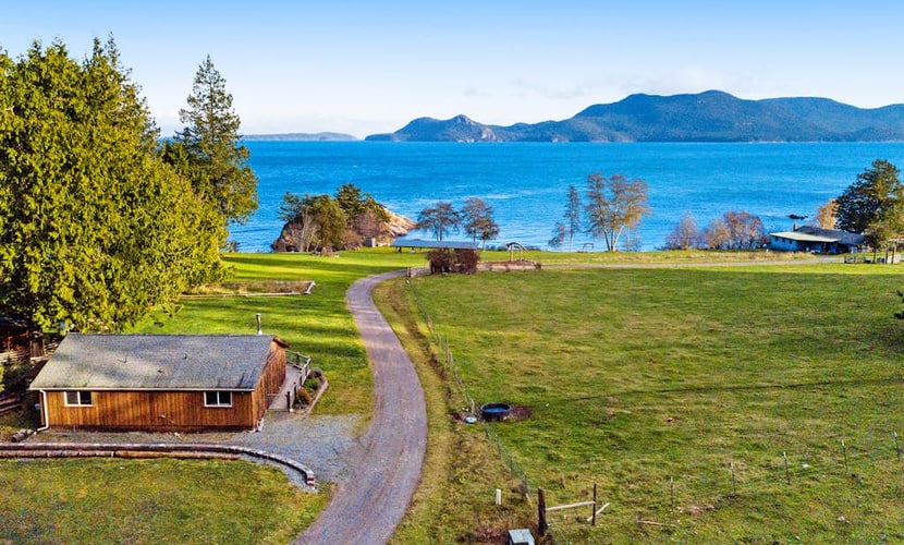 Obstruction Pass Cottage