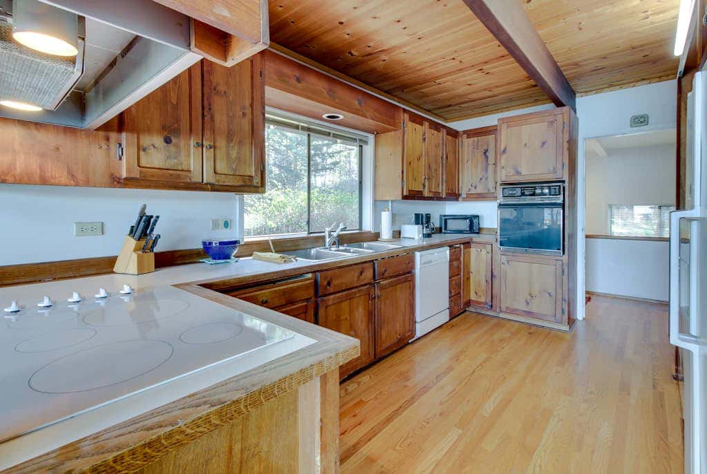 3 BR Pet Friendly Waterfront Home on Lopez Island