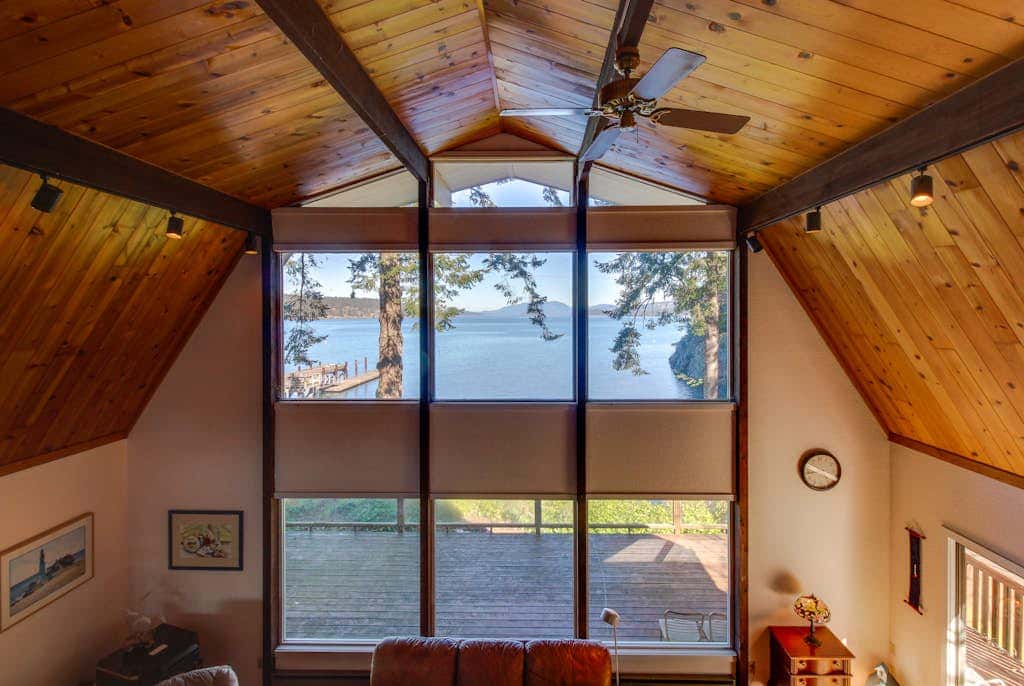 3 BR Pet Friendly Waterfront Home on Lopez Island