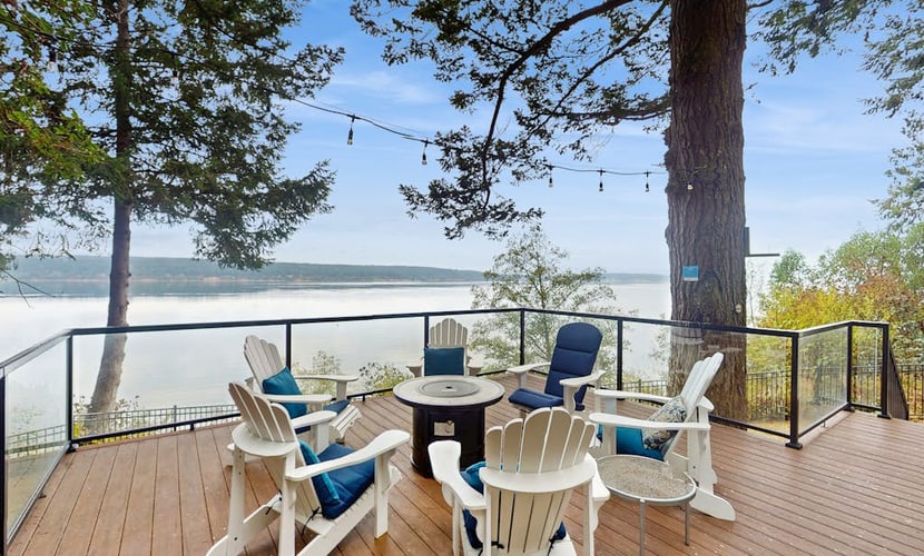 Eagle Beach Retreat