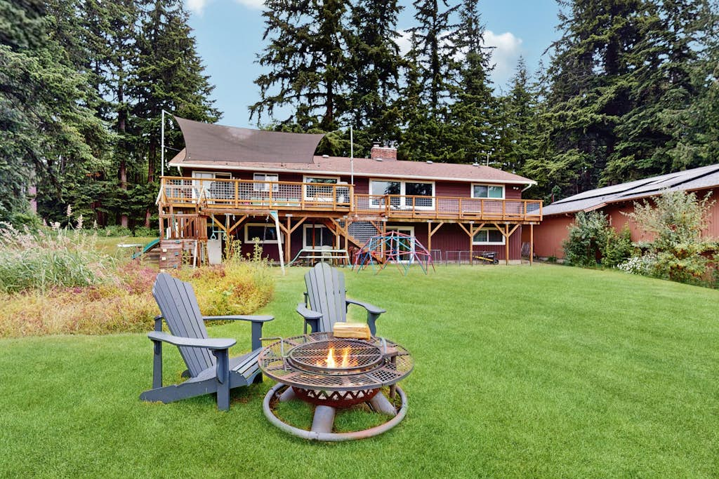 Family-Friendly Waterfront Retreat with Kayaks, Fire Pit & Rec Room