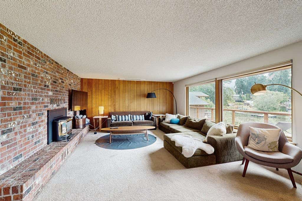 Deer Lake Escape